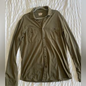 Faherty olive green casual long sleeve men’s collared button down